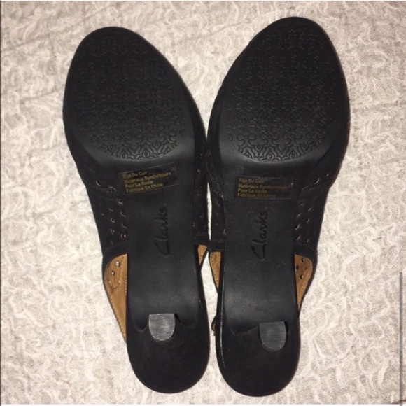 NWOT Clark’s Artisan Black Heels - 9 - Picture 6 of 7